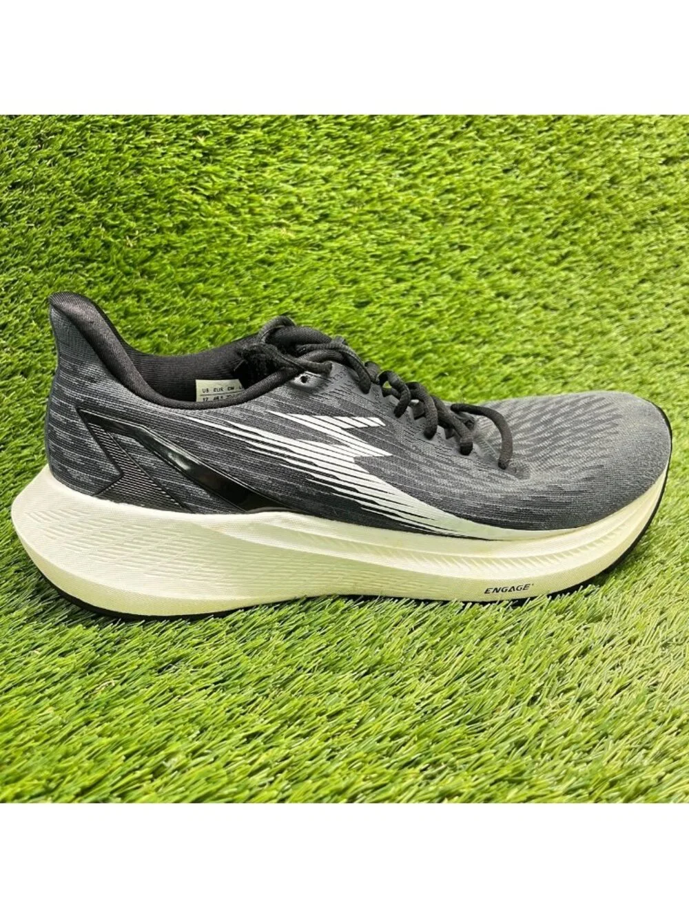 361 Degrees Kairos 2 Mens Size 12 Black White Athletic Running Shoes Sneakers